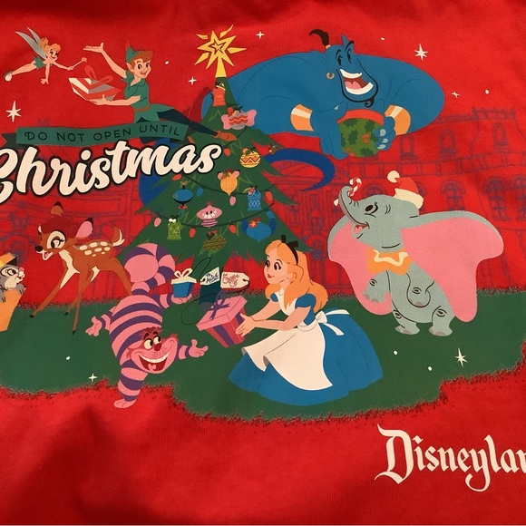 2023 Disney Parks Classic Christmas DON'T OPEN TIL CHRISTMAS SHIRT XS - Picture 3 of 6